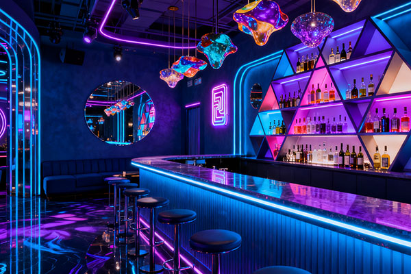 酒吧装修